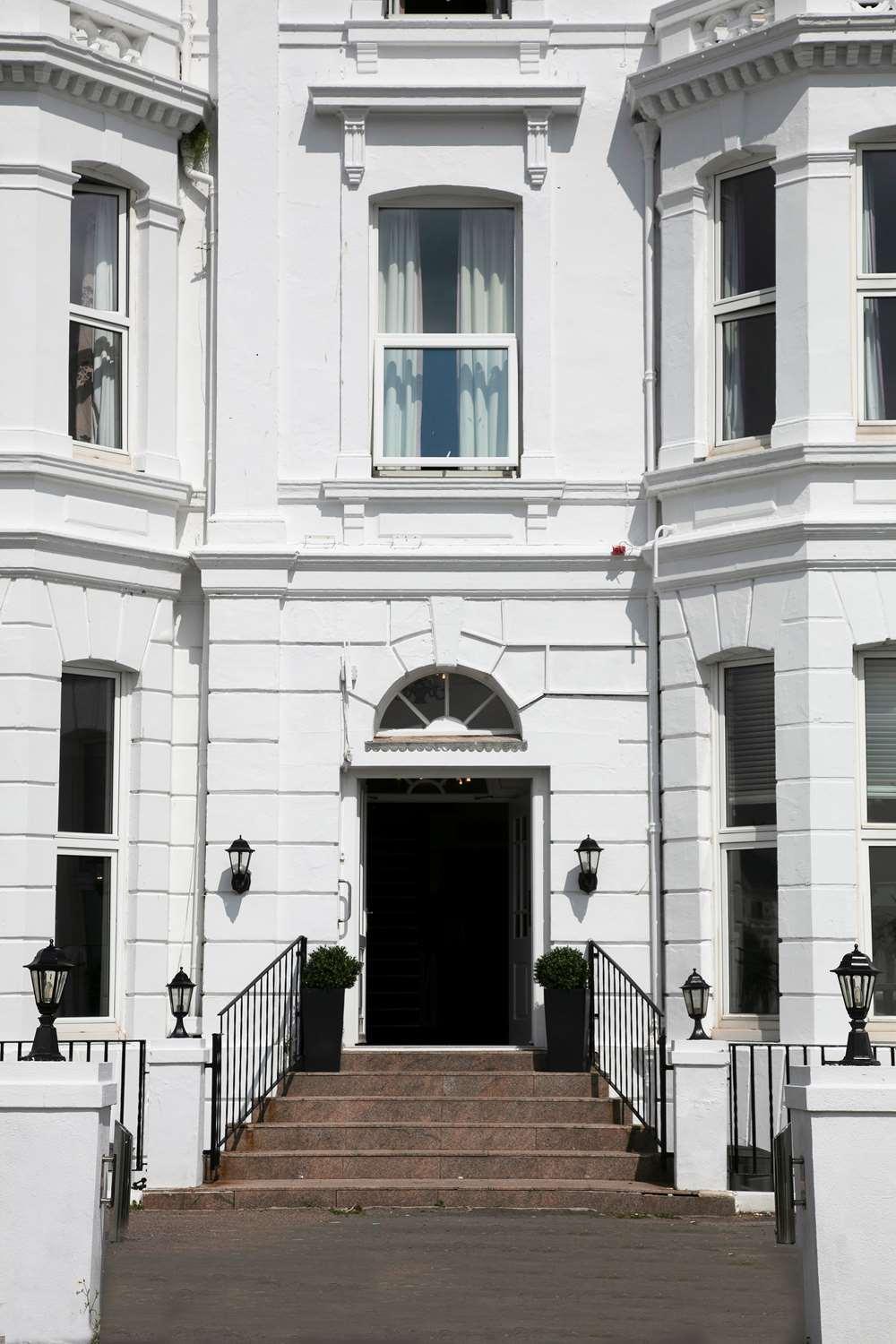 Exmouth Beach Hotel Экстерьер фото
